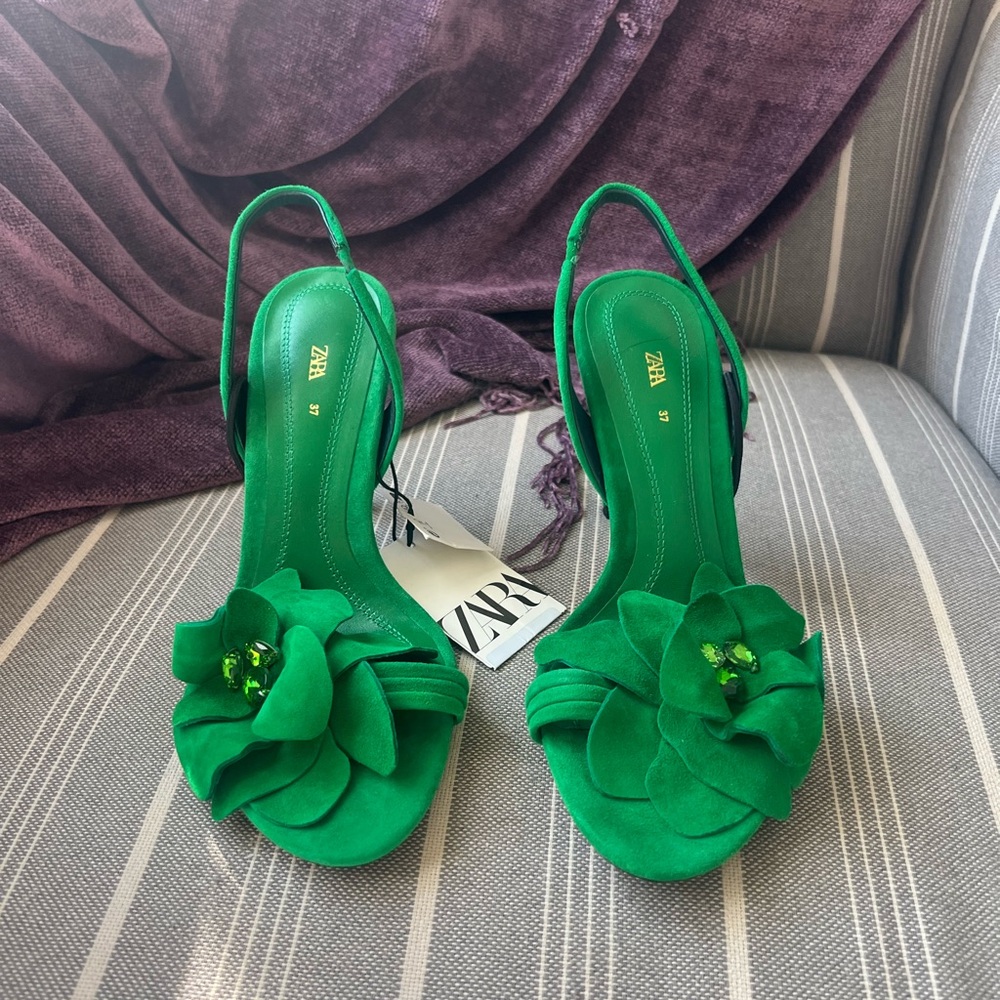 Zara Green suede Heels with Bow Detail